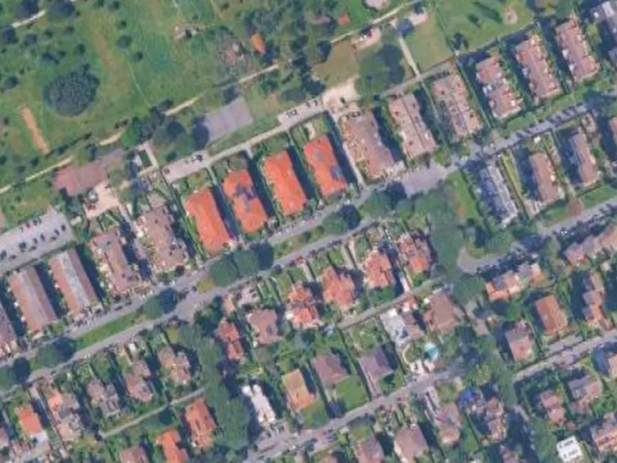 Immagine 11 di Appartamento in vendita  in Via Tespi a Roma