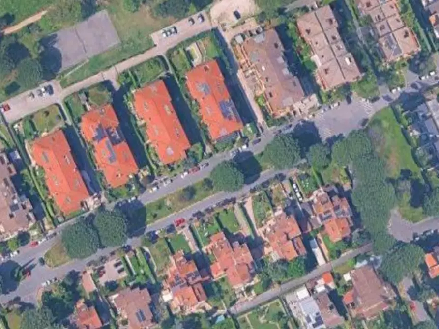 Immagine 12 di Appartamento in vendita  in Via Tespi a Roma