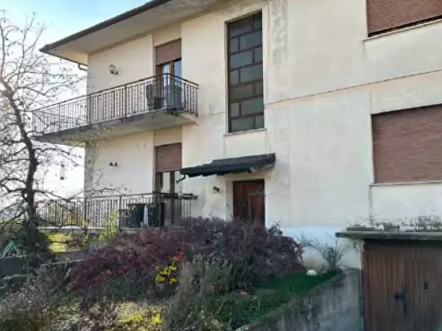 Immagine 11 di Appartamento in vendita  in Via Ponte Cattaneo a Marostica