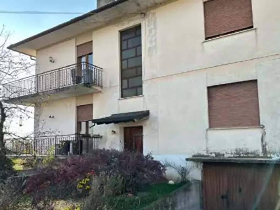 Immagine 12 di Appartamento in vendita  in Via Ponte Cattaneo a Marostica