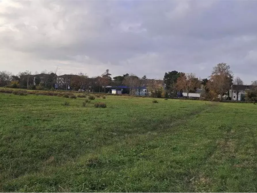 Immagine 4 di Terreno agricolo in vendita  in Via Solferino a Pesaro