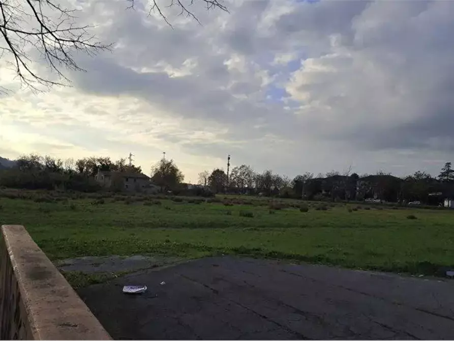 Immagine 5 di Terreno agricolo in vendita  in Via Solferino a Pesaro