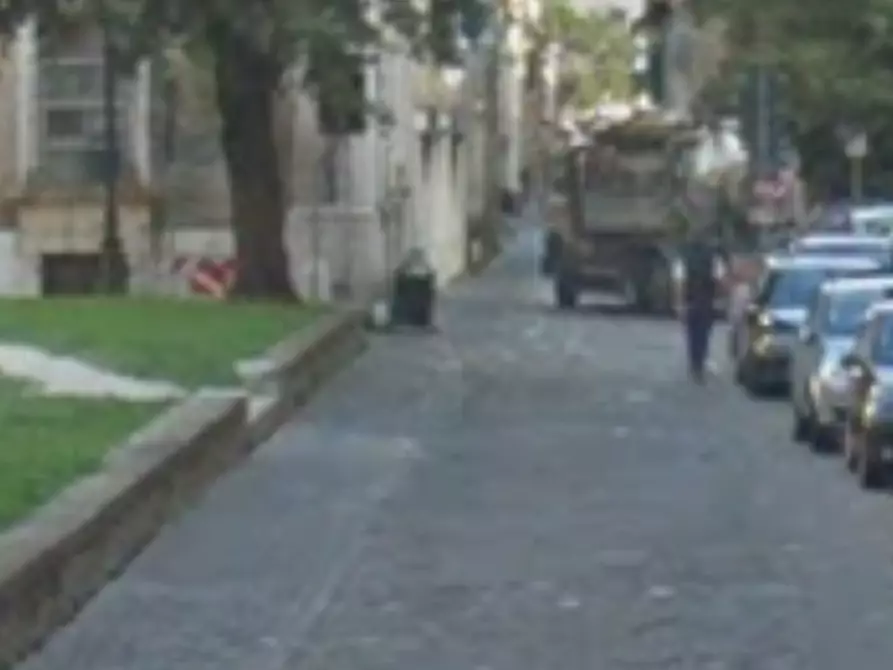 Immagine 4 di Negozio in vendita  in Via Nolfi a Fano