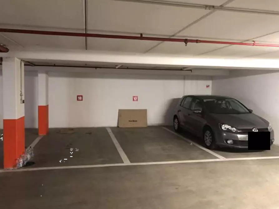 Immagine 1 di Posto auto in vendita  in Via Francesco Daverio a Forli'