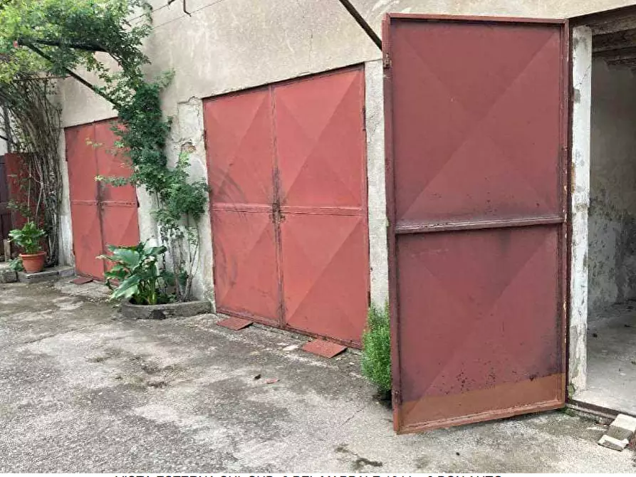 Immagine 11 di Casa indipendente in vendita  in Via Capitello a Castagnaro