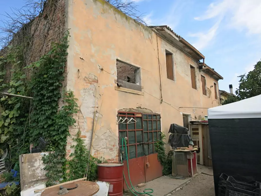 Immagine 2 di Rustico / casale in vendita  in Via Borghetto a Sanguinetto