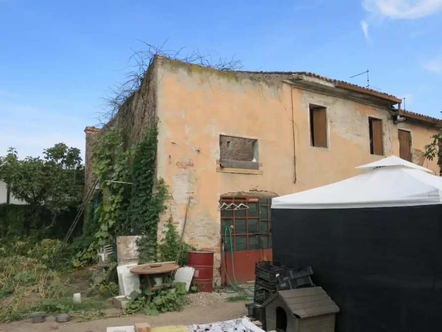 Immagine 3 di Rustico / casale in vendita  in Via Borghetto a Sanguinetto