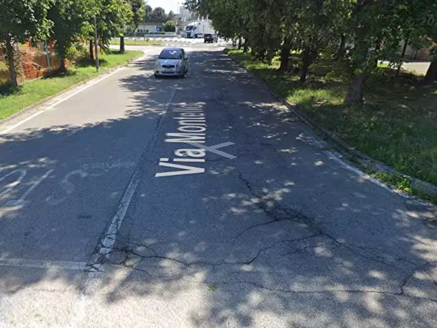 Immagine 7 di Magazzino in vendita  in Via Monte Grappa a Cerea