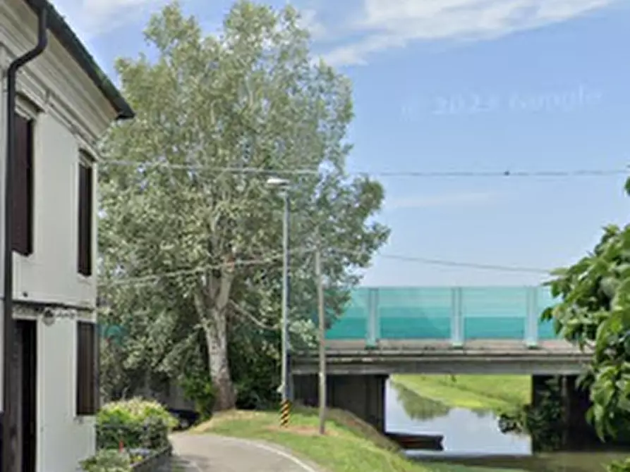 Immagine 10 di Appartamento in vendita  in Via Argine Destro Canale Taglio a Mira