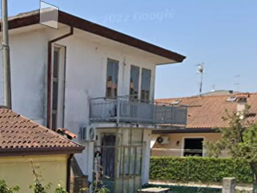 Immagine 10 di Casa indipendente in vendita  in Via Gorizia a Campagna Lupia