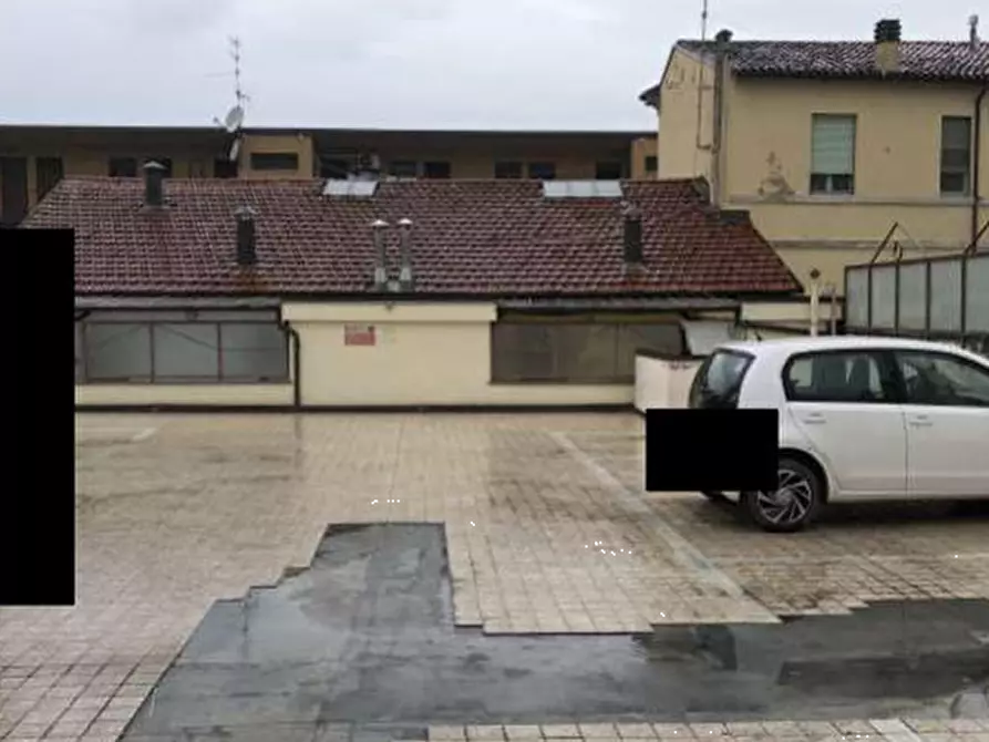 Immagine 3 di Posto auto in vendita  in Via Francesco Daverio a Forli'