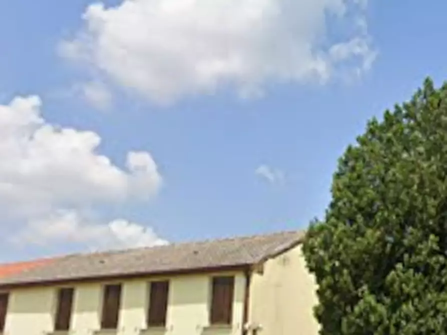 Immagine 2 di Porzione di casa in vendita  in  Via Napoleonica a Bagnolo Di Po