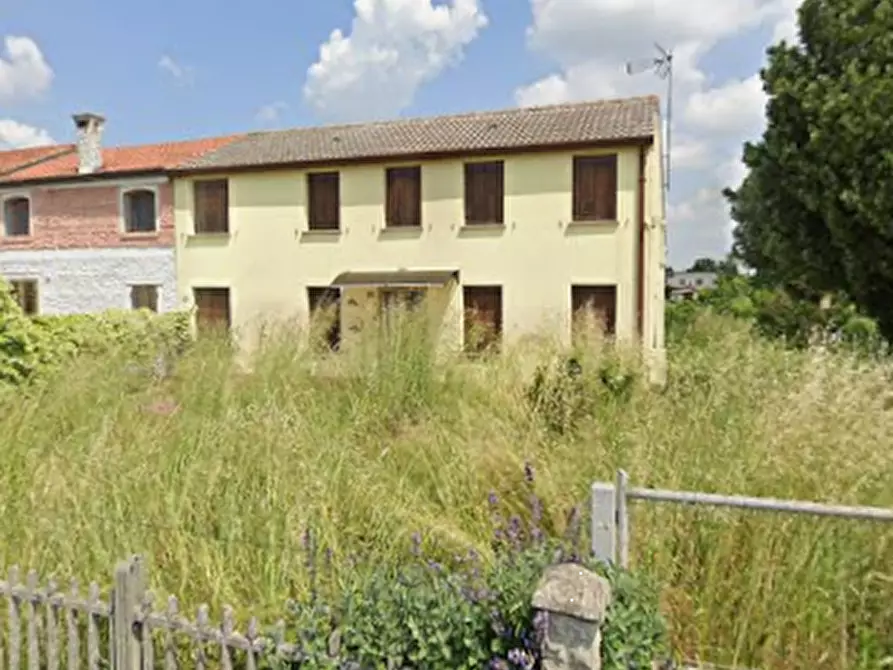 Immagine 10 di Porzione di casa in vendita  in  Via Napoleonica a Bagnolo Di Po