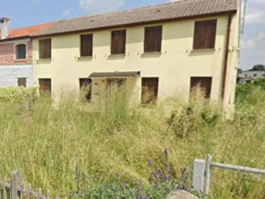 Immagine 13 di Porzione di casa in vendita  in  Via Napoleonica a Bagnolo Di Po