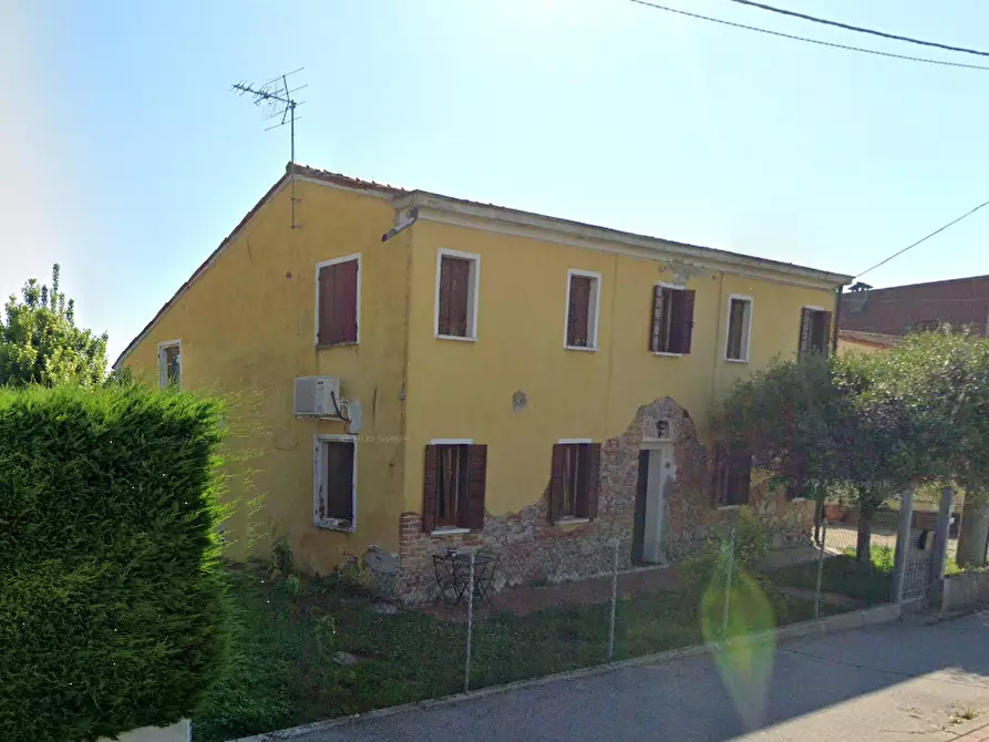 Immagine 3 di Casa indipendente in vendita  in Via Mazzini a Tribano