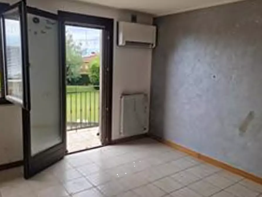 Immagine 13 di Appartamento in vendita  in Via XX Settembre a Terzo Di Aquileia