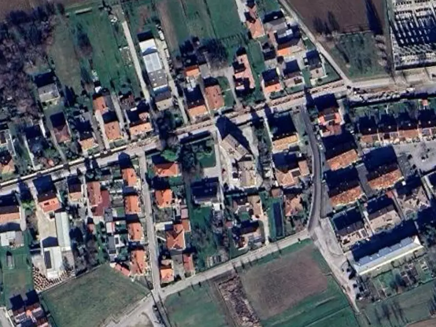 Immagine 20 di Appartamento in vendita  in Via XX Settembre a Terzo Di Aquileia