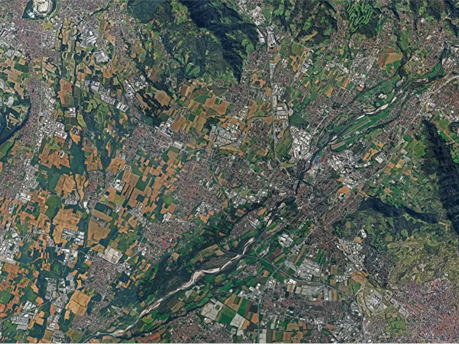 Immagine 5 di Garage in vendita  in Via Bravi a Terno D'isola