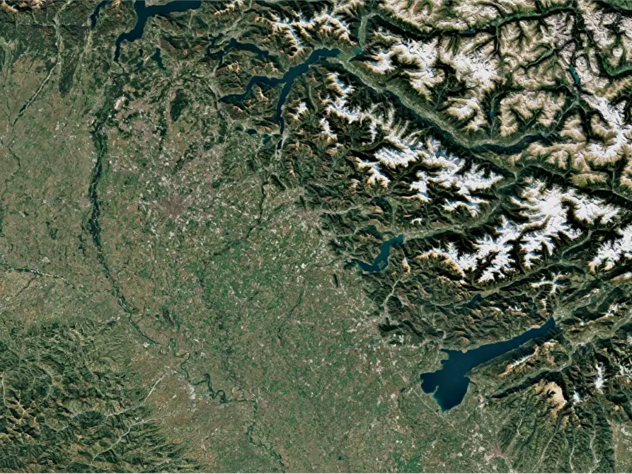 Immagine 8 di Garage in vendita  in Via Bravi a Terno D'isola