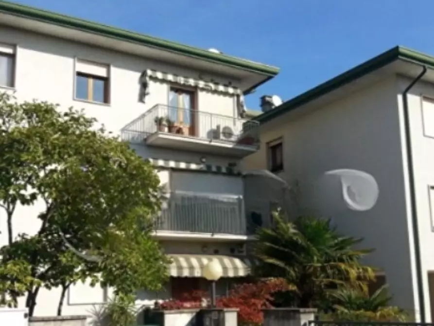 Immagine 2 di Appartamento in vendita  in Via Magro a Massanzago