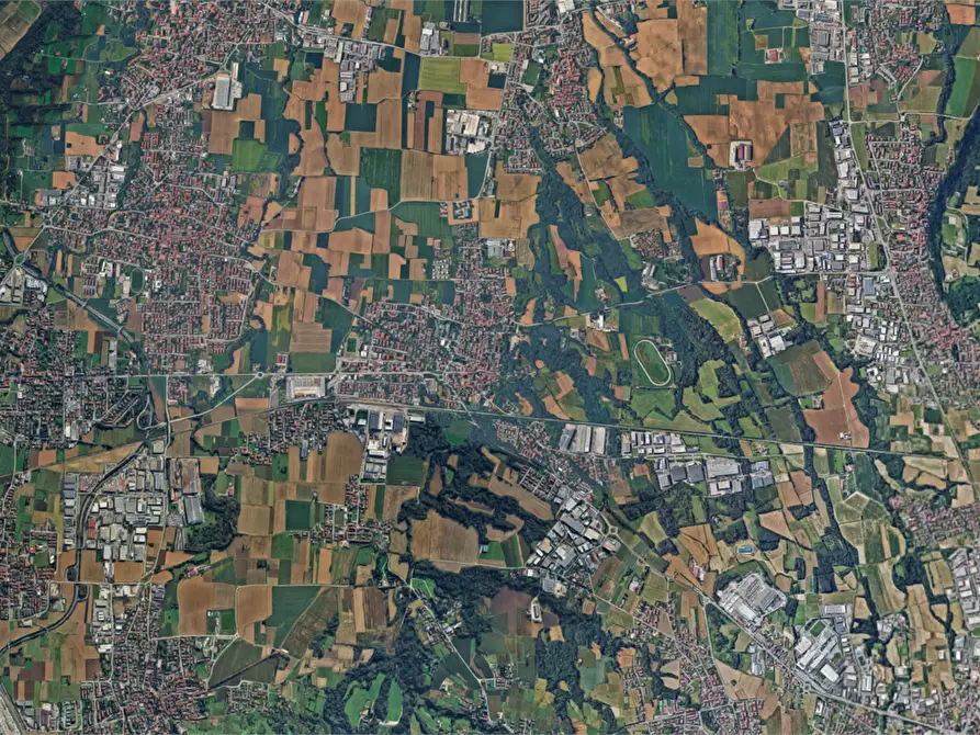 Immagine 4 di Garage in vendita  in Via Bravi a Terno D'isola