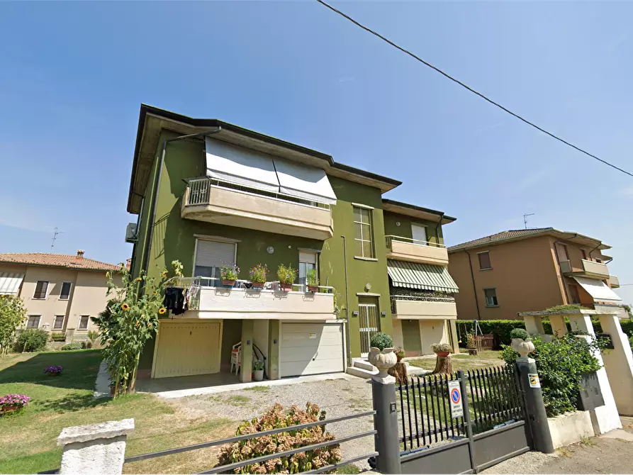 Immagine 6 di Appartamento in vendita  in Via G. Donizetti a Fara Olivana Con Sola