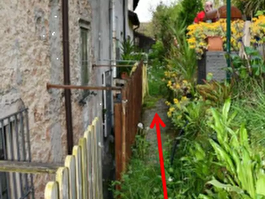 Immagine 10 di Porzione di casa in vendita  in Via Fermo Sisto Zerbato a Tregnago