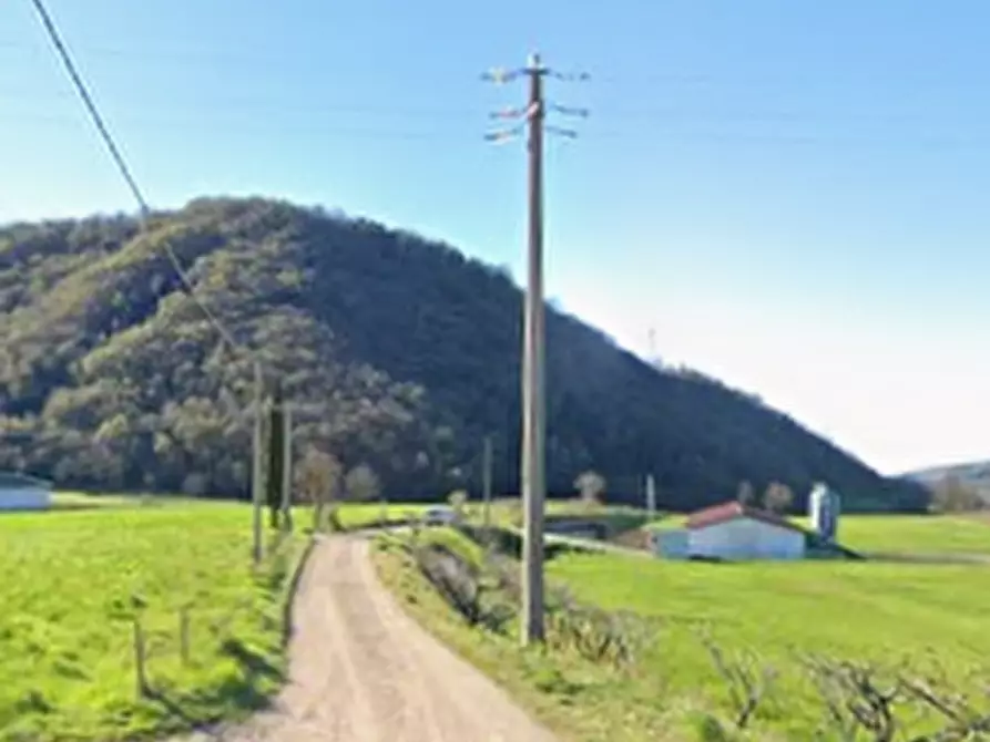 Immagine 19 di Porzione di casa in vendita  in Via Fermo Sisto Zerbato a Tregnago