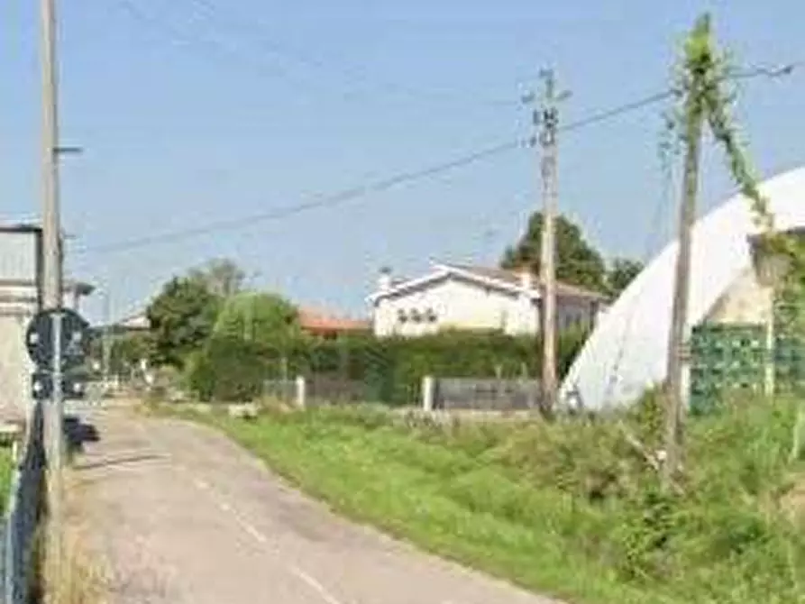 Immagine 7 di Porzione di casa in vendita  in Via Piave  a Angiari