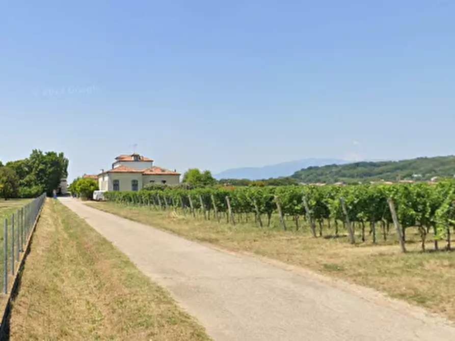 Immagine 9 di Appartamento in vendita  in VIa Spineda a Volpago Del Montello