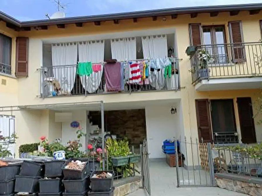 Immagine 3 di Appartamento in vendita  in Via Gaggi  a Cermenate
