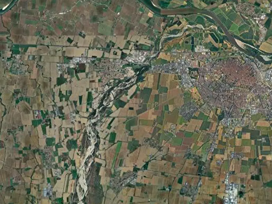 Immagine 10 di Negozio in vendita  in Via Caduti sul lavoro a Piacenza