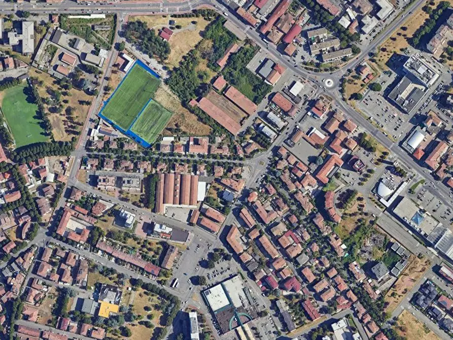 Immagine 15 di Negozio in vendita  in Via Caduti sul lavoro a Piacenza