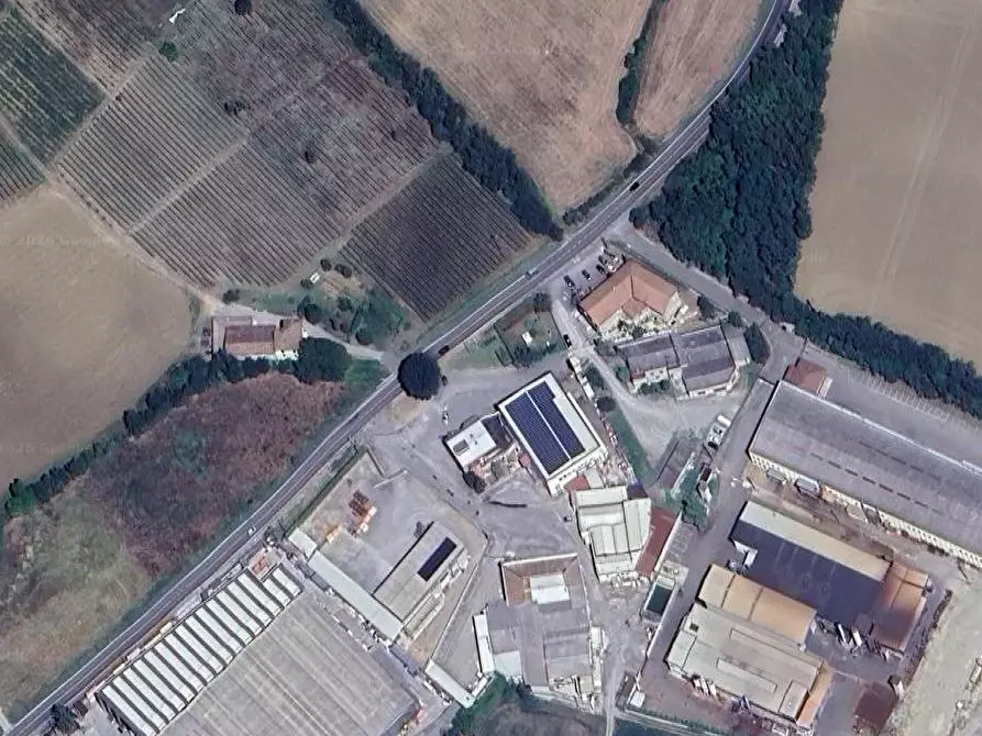 Immagine 11 di Capannone industriale in vendita  in Via del Santuario a Alta Val Tidone