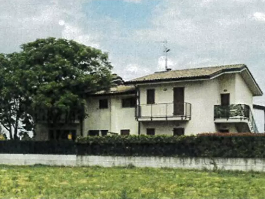 Immagine 4 di Appartamento in vendita  in Via Papa Giovanni XXIII a Cortemaggiore