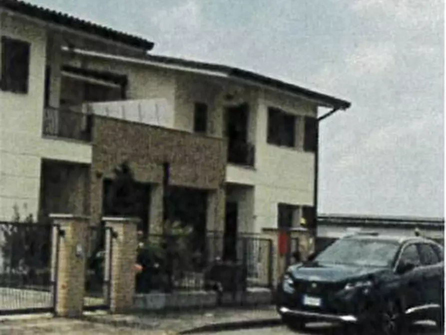 Immagine 9 di Appartamento in vendita  in Via Papa Giovanni XXIII a Cortemaggiore