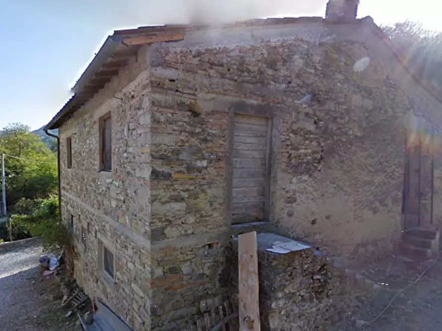 Immagine 14 di Rustico / casale in vendita  in Via di S. Cresci  a Borgo San Lorenzo