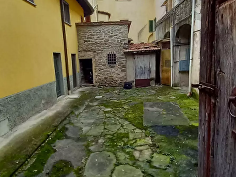 Immagine 10 di Appartamento in vendita  in Via Forlivese a Rufina