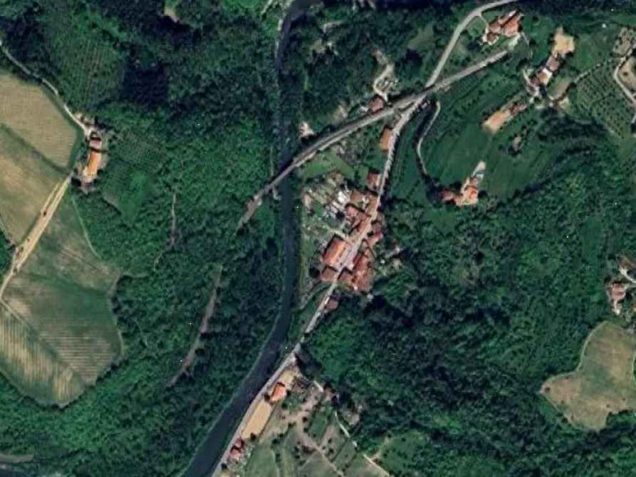 Immagine 22 di Appartamento in vendita  in Via Forlivese a Rufina