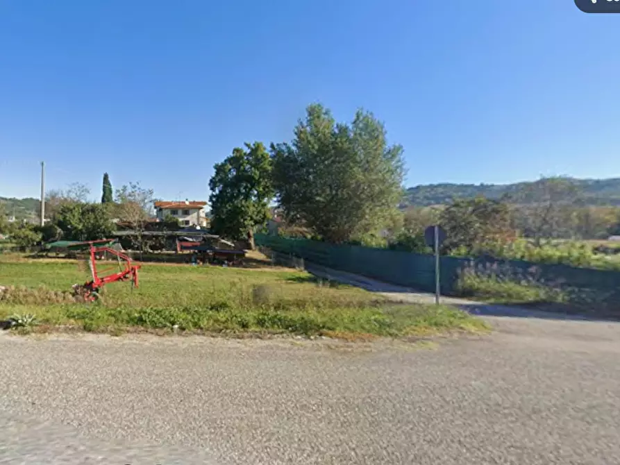 Immagine 7 di Stabile in vendita  in Localita' Badia di Montecorona a Umbertide