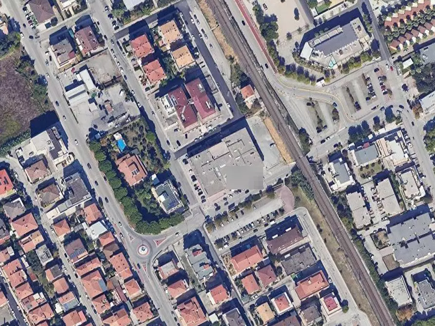 Immagine 11 di Ufficio in vendita  in Via Canada a Porto Sant'elpidio