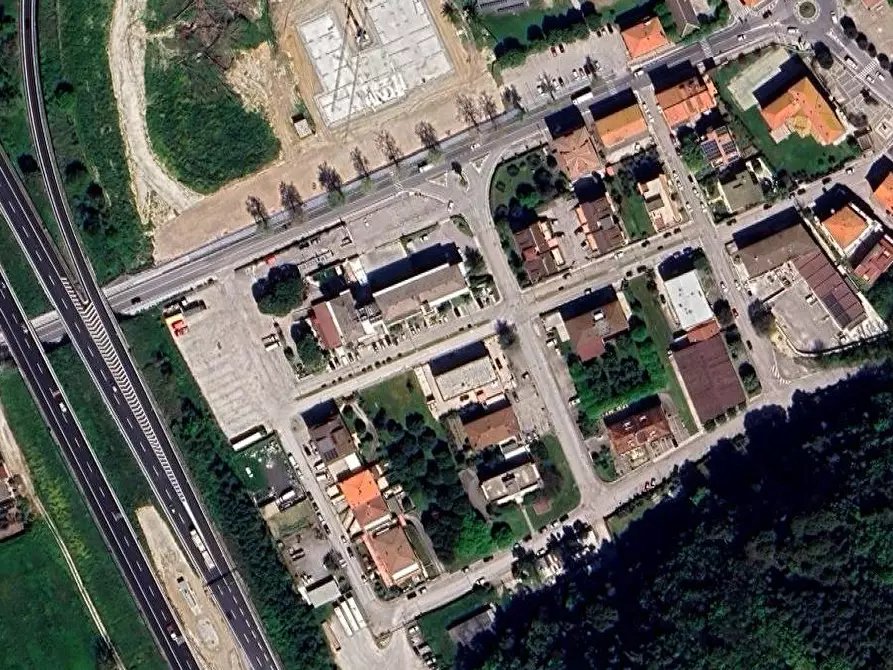 Immagine 11 di Magazzino in vendita  in Via Papa Giovanni XXIII a Pedaso