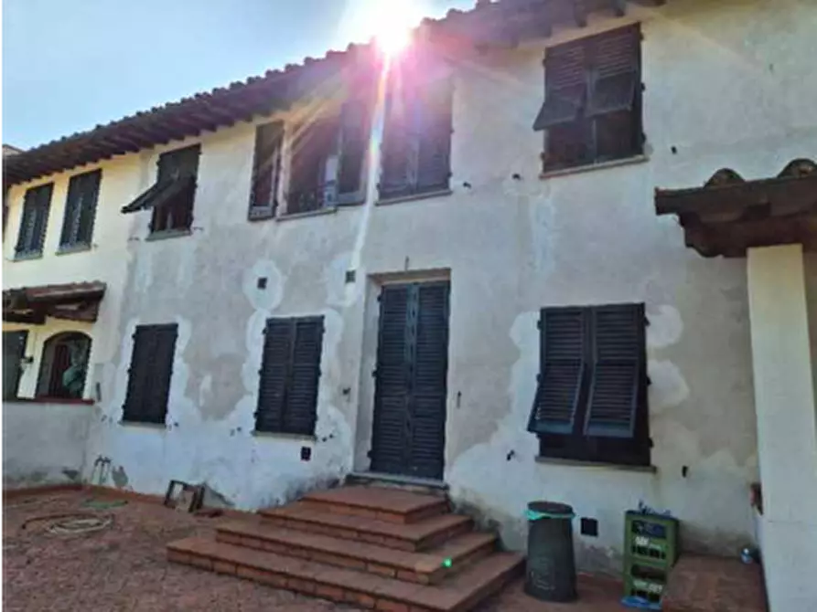 Immagine 1 di Casa indipendente in vendita  in Via di Citerna a Signa