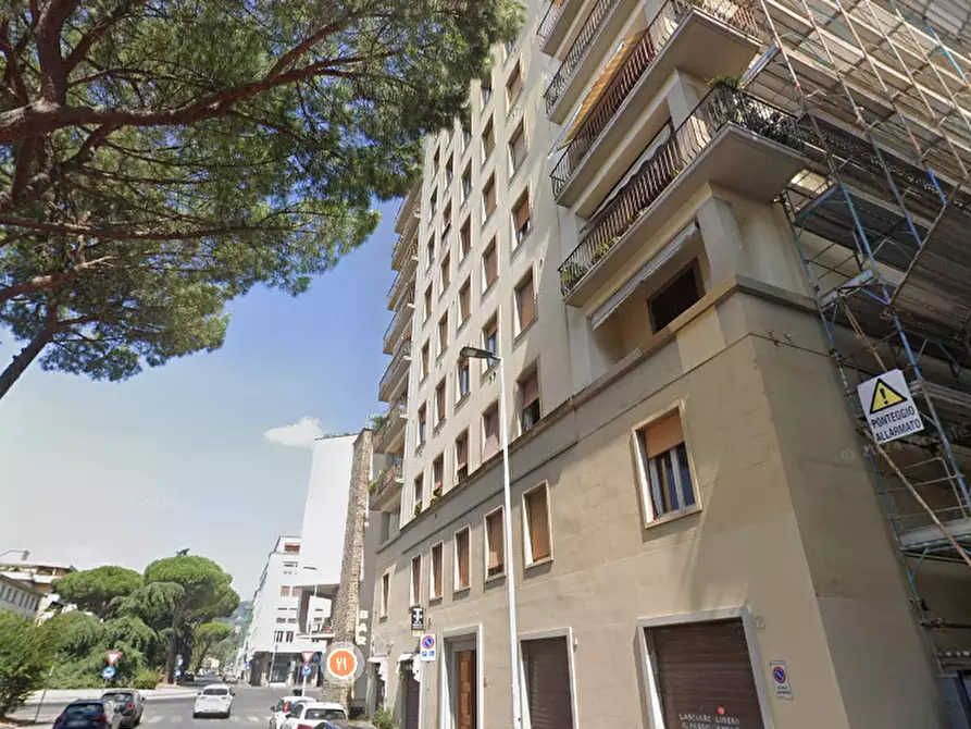 Immagine 10 di Appartamento in vendita  in Via Lungo L'Affrico a Firenze