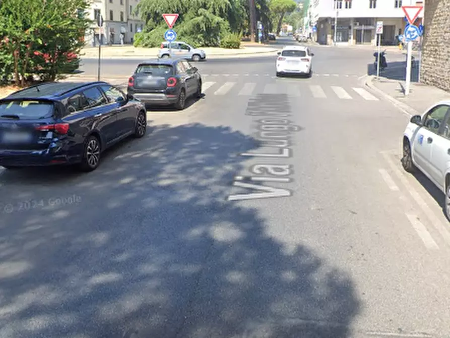 Immagine 14 di Appartamento in vendita  in Via Lungo L'Affrico a Firenze