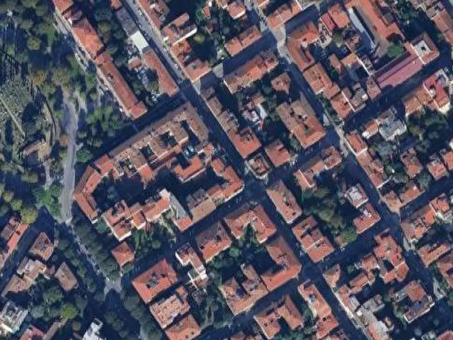 Immagine 16 di Appartamento in vendita  in via dei Della Robbia a Firenze