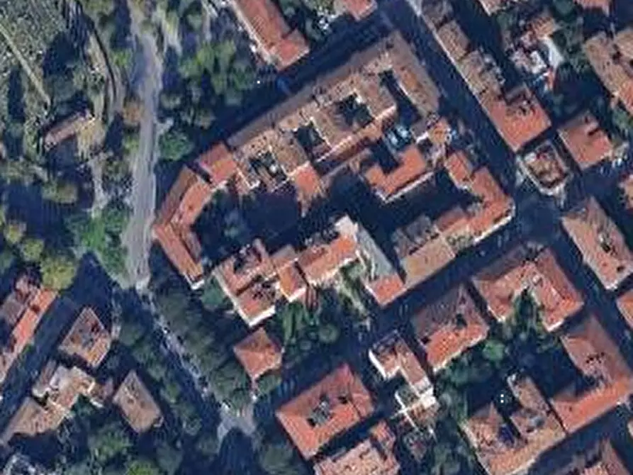 Immagine 19 di Appartamento in vendita  in via dei Della Robbia a Firenze