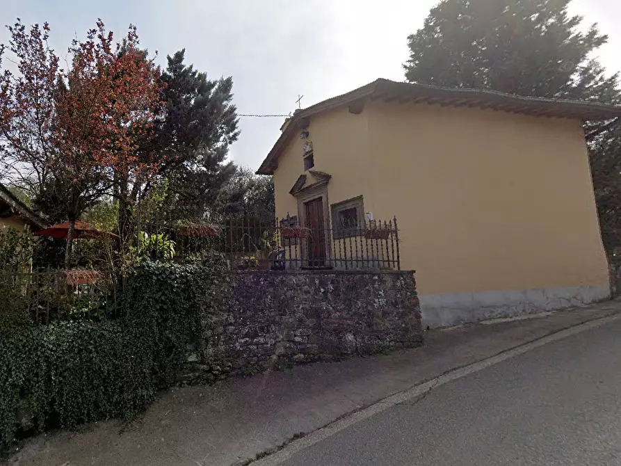 Immagine 12 di Rustico / casale in vendita  in via Carcheri a Lastra A Signa