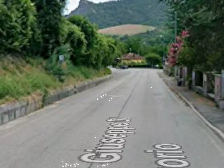 Immagine 8 di Villa in vendita  in Via Giuseppe di Vittorio a Borghi