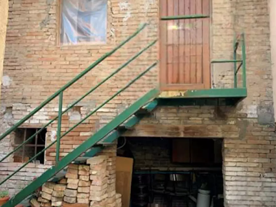 Immagine 7 di Porzione di casa in vendita  in via Ravegnana a Ravenna